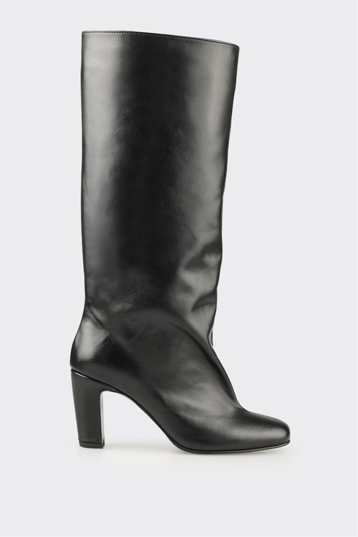 Siyah Deri Kadın Çizme