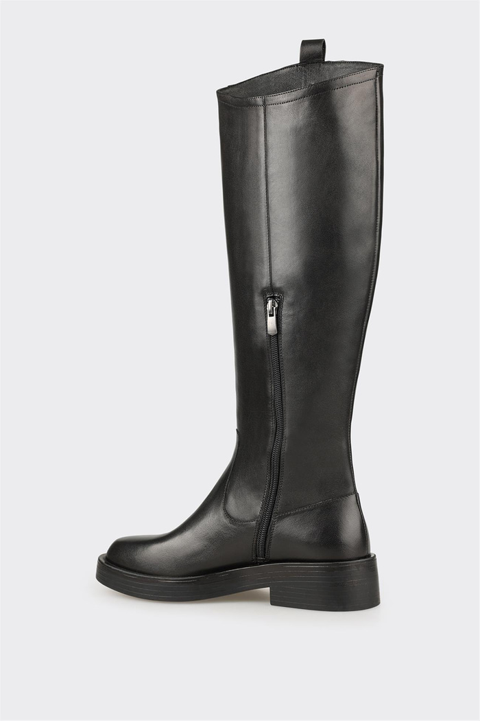 Siyah Deri Kadın Çizme