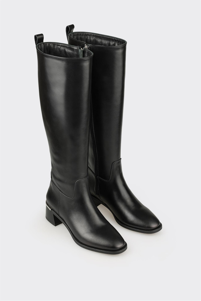 Siyah Deri Kadın Çizme