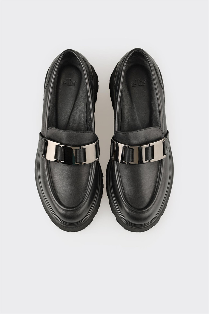 Siyah Deri Kadın Günlük Ayakkabı