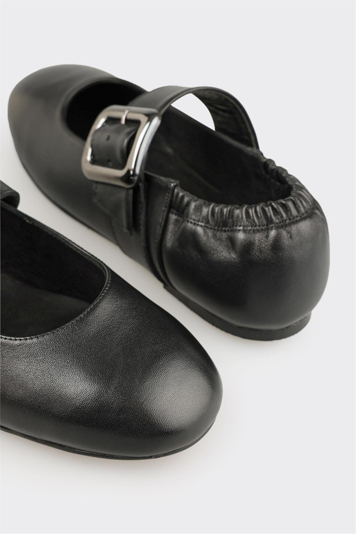 Siyah Deri Kadın Günlük Ayakkabı