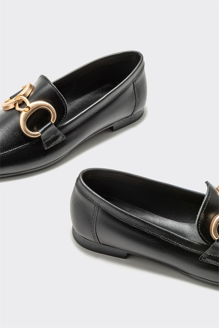 Siyah Deri Kadın Loafer