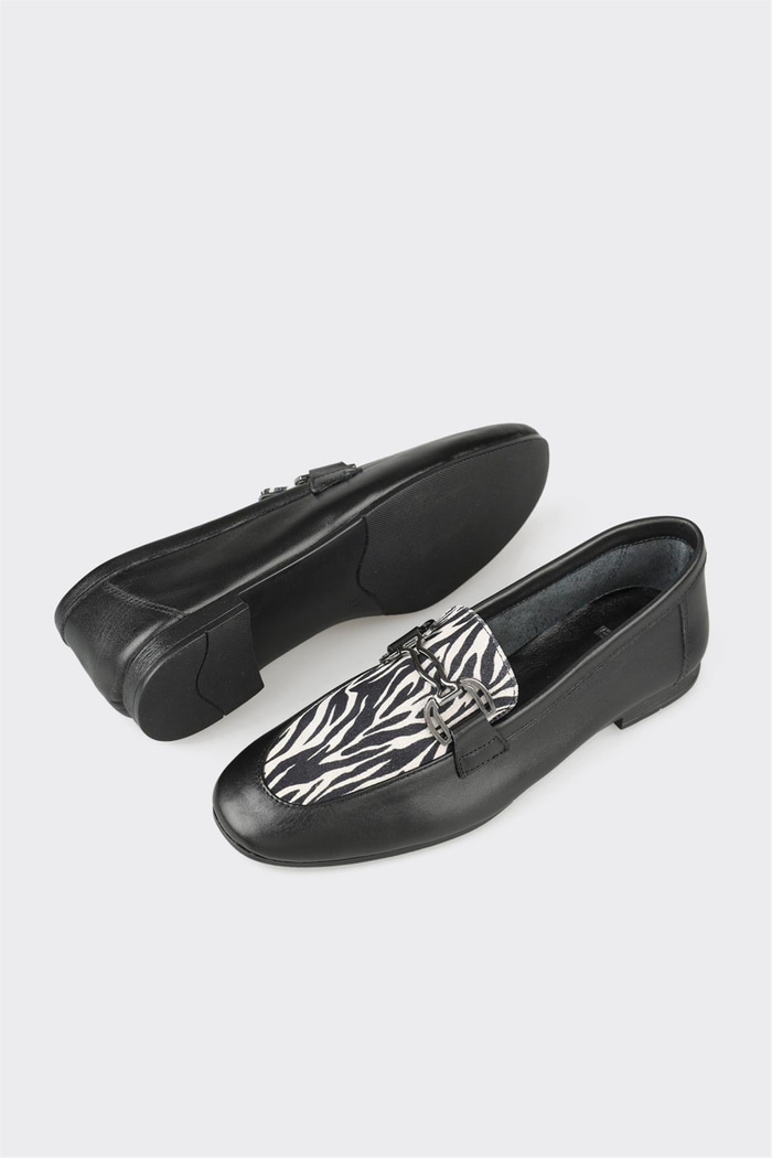 Siyah Deri Kadın Loafer