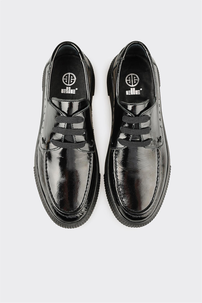 Siyah Deri Kadın Spor Ayakkabı