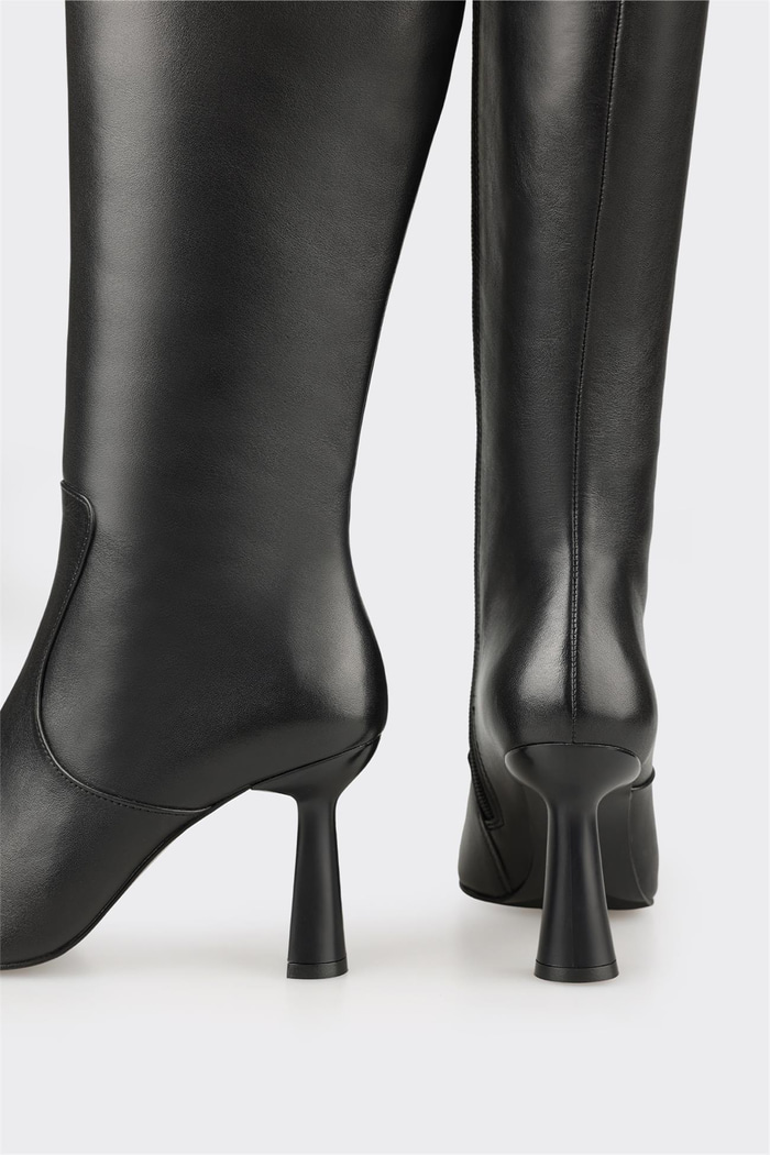 Siyah Deri Kadın Topuklu Çizme
