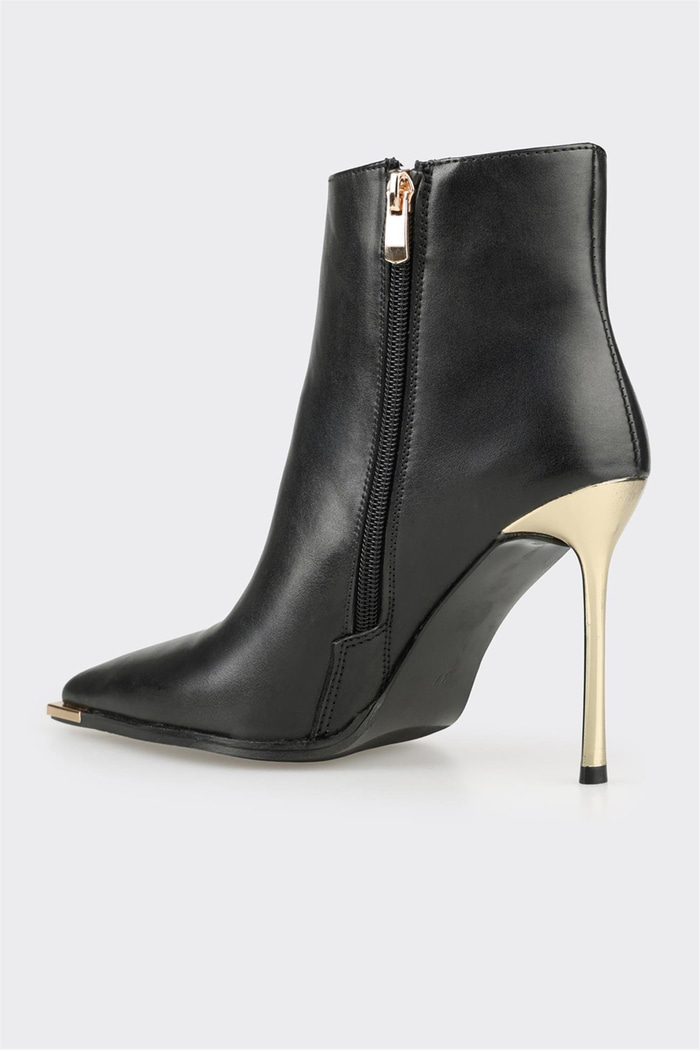 Siyah Kadın Klasik Bot