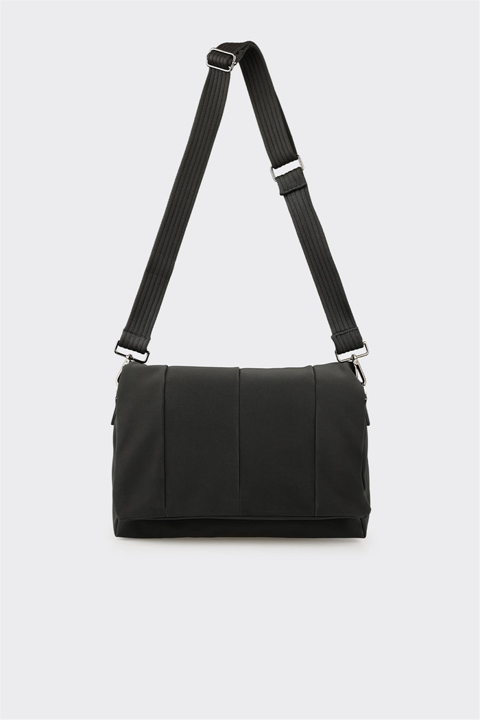 Siyah Kadın Omuz Çantası