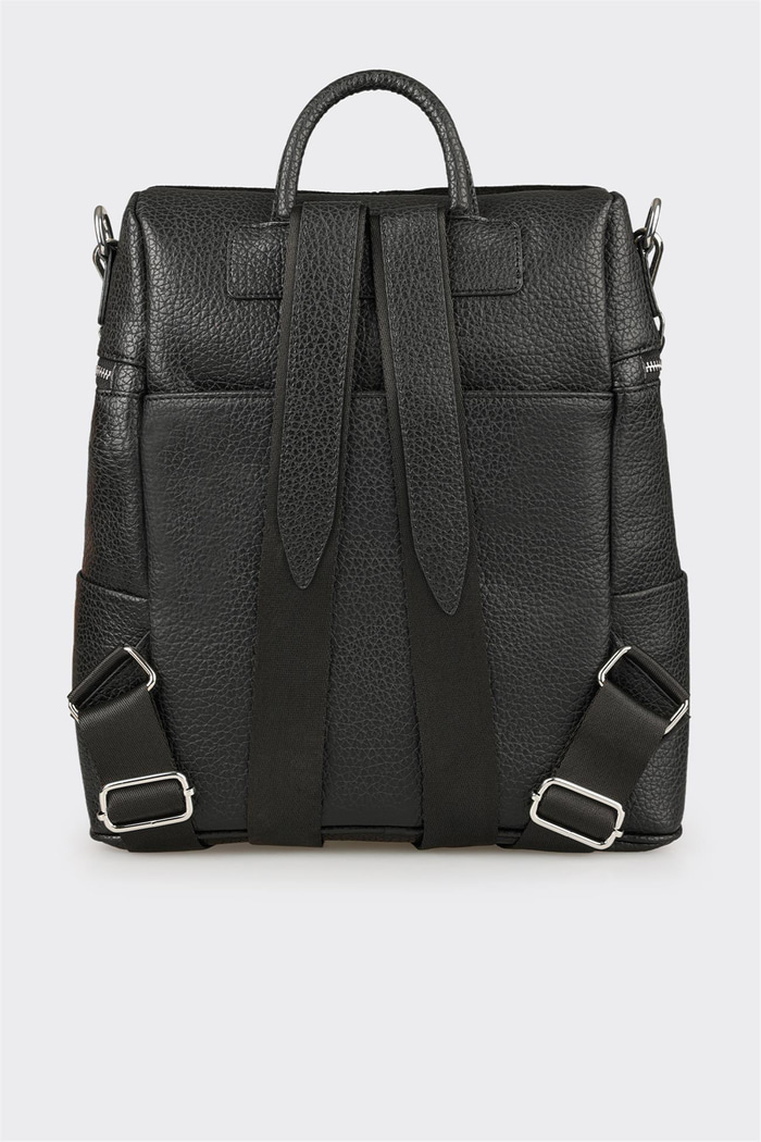 Siyah Kadın Sırt Çantası