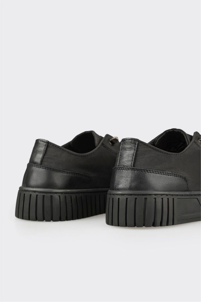 Siyah Kadın Spor Ayakkabı