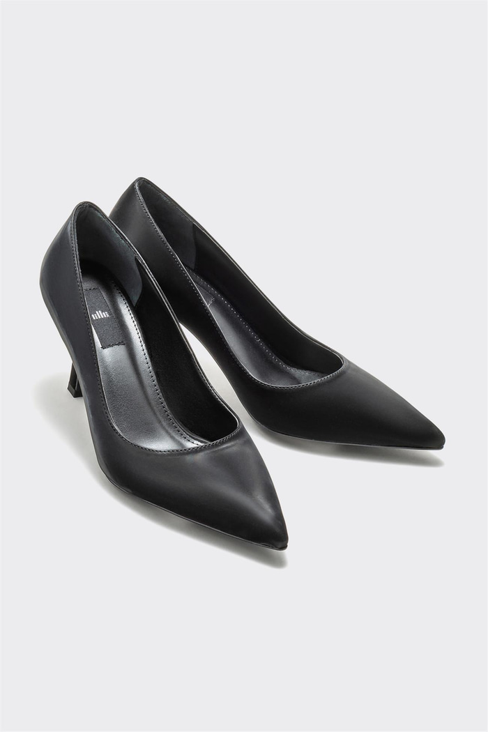 Siyah Kadın Stiletto