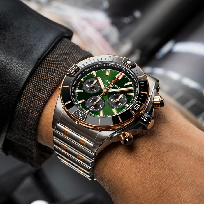 Breitling CHRONOMAT SUPER CHRONOMAT B01 44
