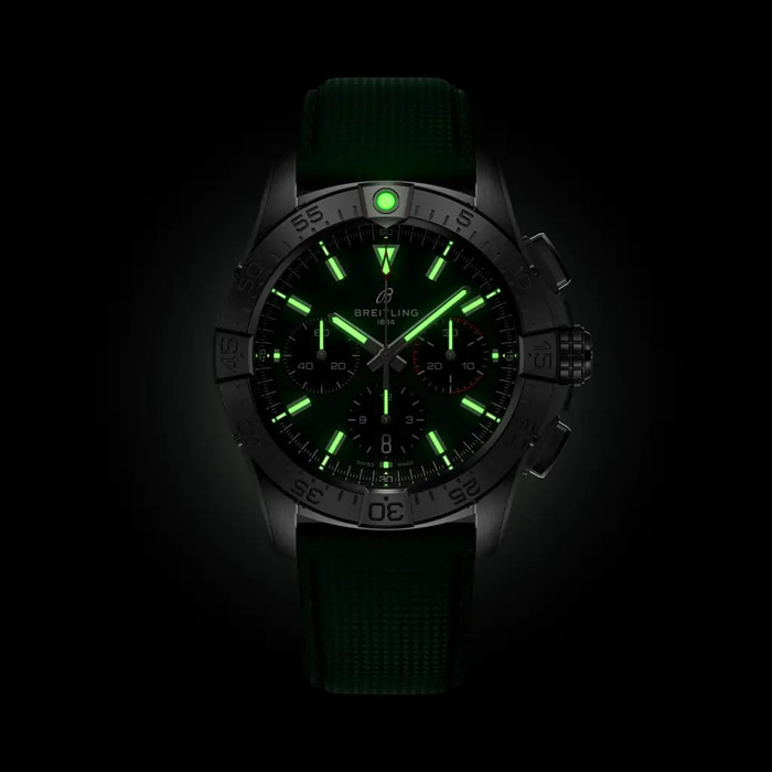 Breitling AVENGER AVENGER B01 CHRONOGRAPH 42