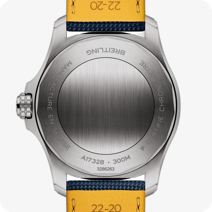 Breitling AVENGER AUTOMATIC 42