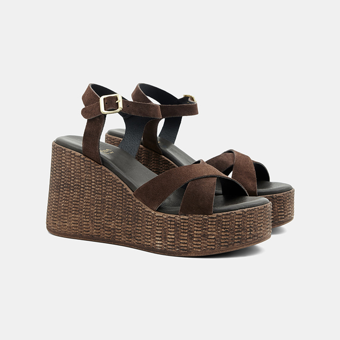 Kadın Acı Kahve Metal Tokalı Dolgu Topuklu Süet Sandalet