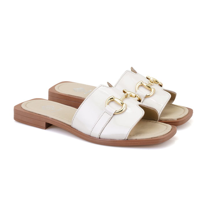 Kadın Bej Toka Aksesuarlı Deri Terlik