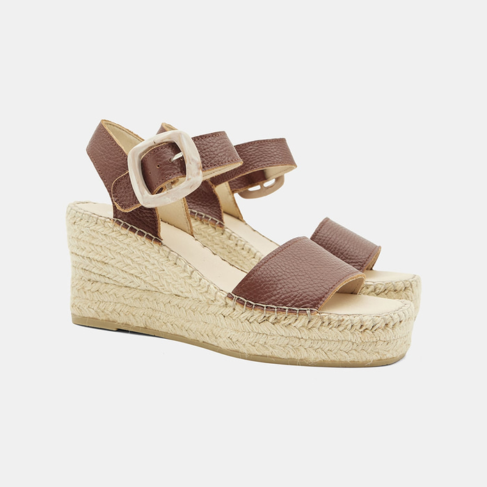 Kadın Kahve Kemik Tokalı Dolgu Topuklu Deri Sandalet