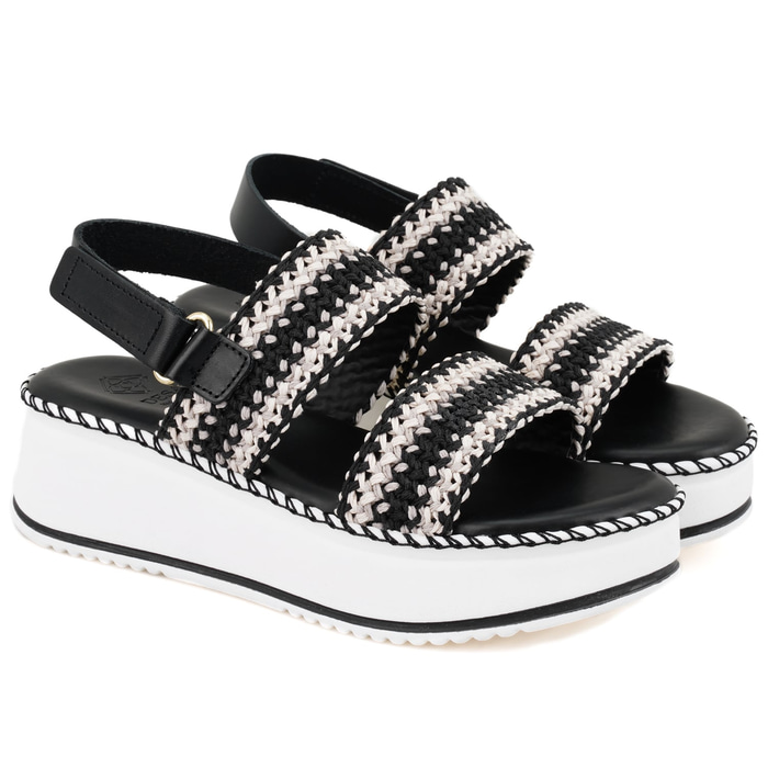 Kadın Siyah Hasır Örgülü Deri Sandalet