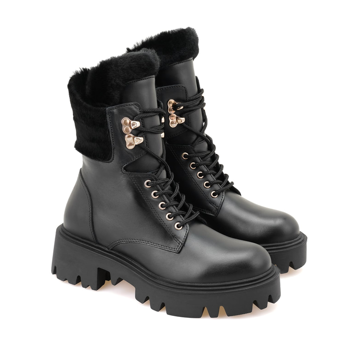 Kadın Siyah Kürk Detaylı Deri Bot