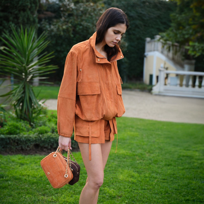 Kadın Turuncu Ayarlanabilir Omuz Askılı Süet Deri El Çantası