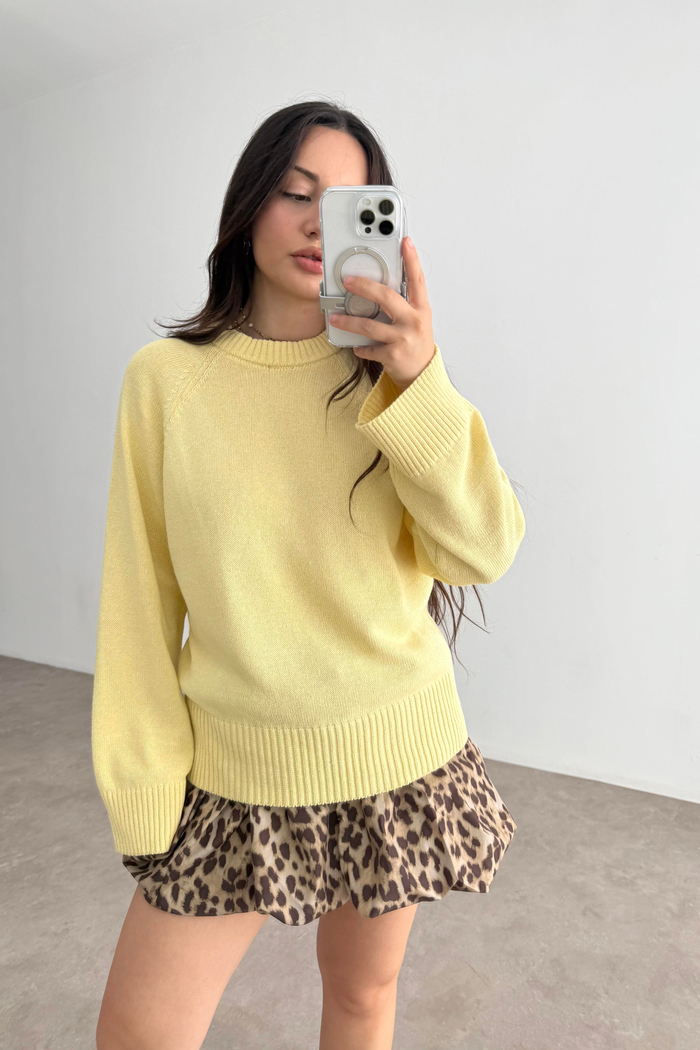 Asos Orj. Butter Yellow Geniş Ribanalı Kazak