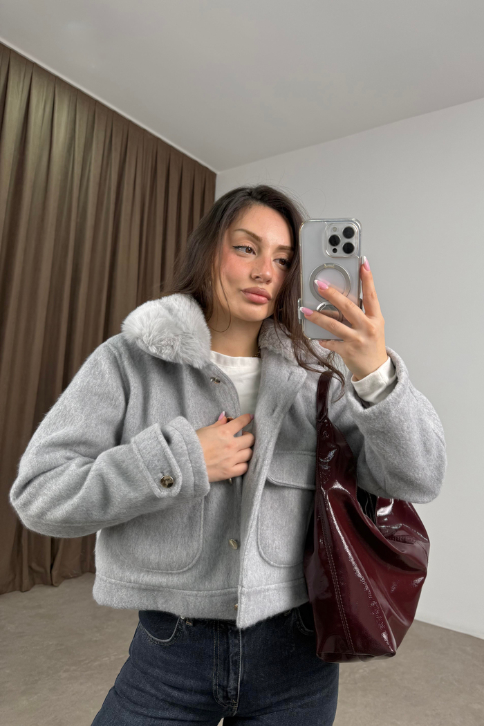 Ayriss Yakası Kürklü Kaşe Gri Ceket