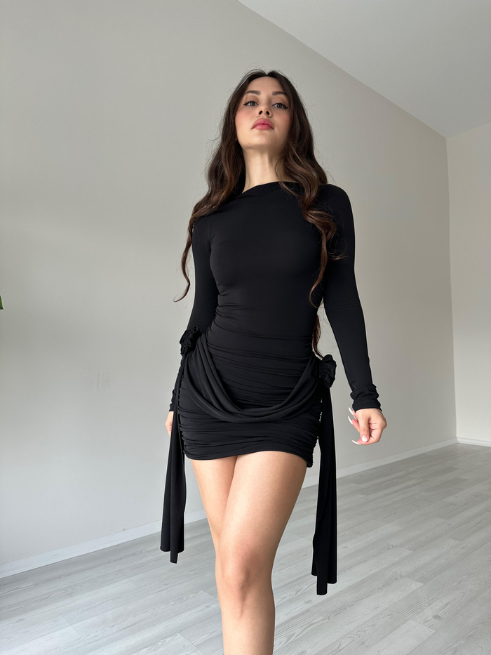 Drapeli Rosie Siyah Elbise