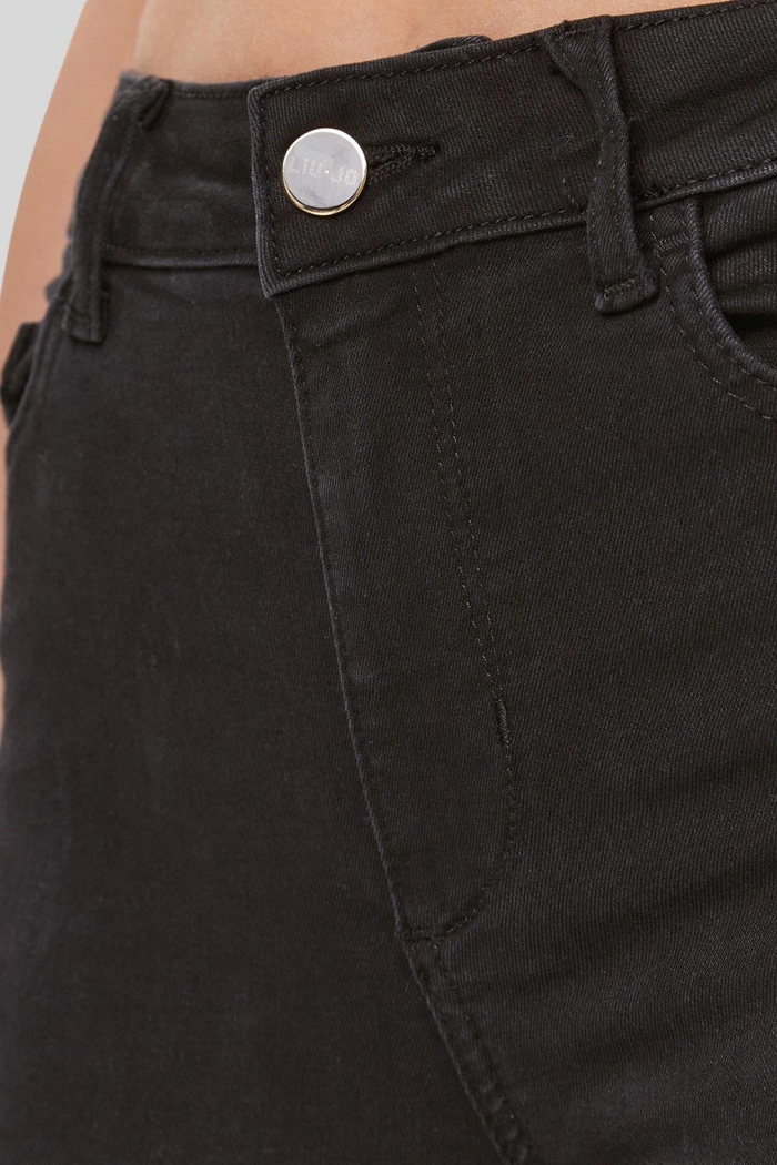 LJ Ora. Skinny Toparlayıcı Skinny Siyah Tayt Jean