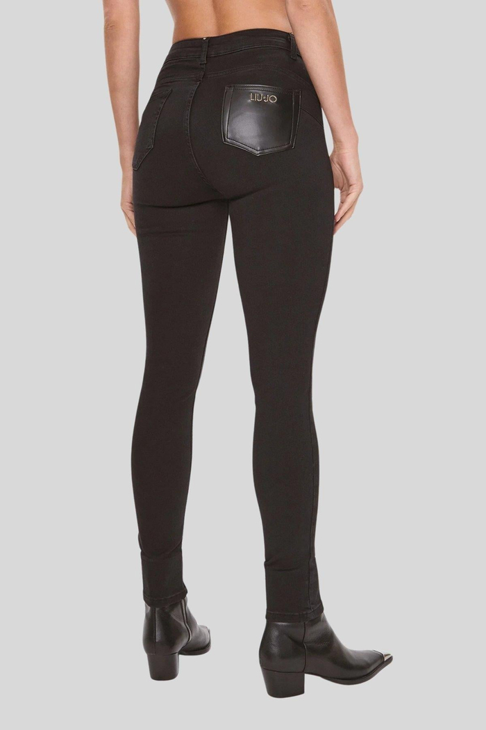 LJ Ora. Skinny Toparlayıcı Skinny Siyah Tayt Jean