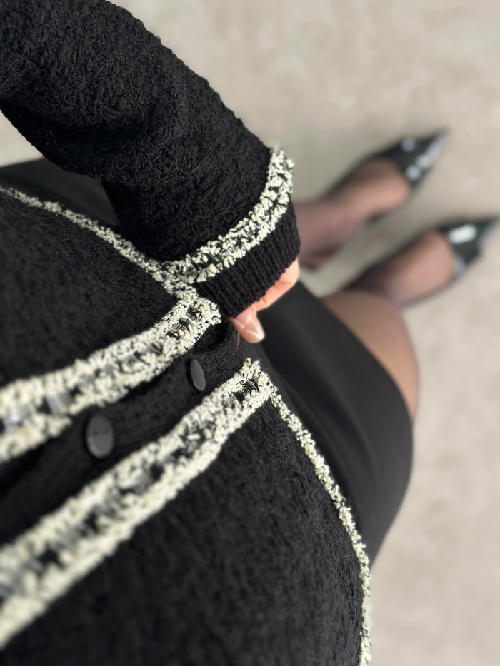 Mng Orj. Siyah Tüvit Hırka