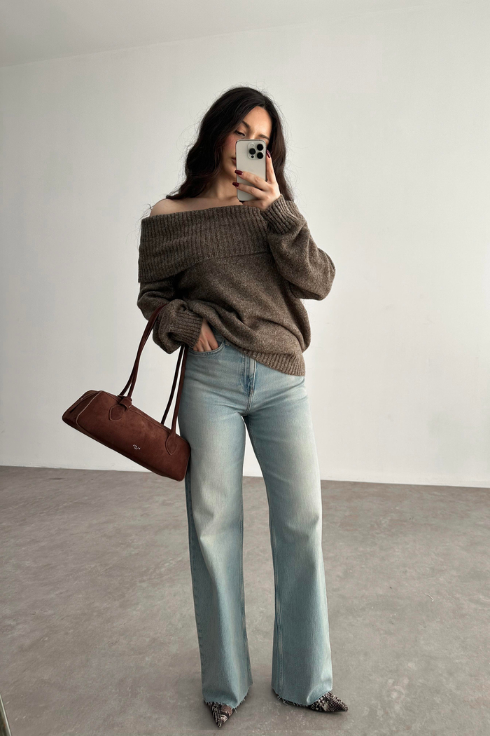 PB Orj. Yumuşak Dokulu Açık Omuzlu Kahve Kazak