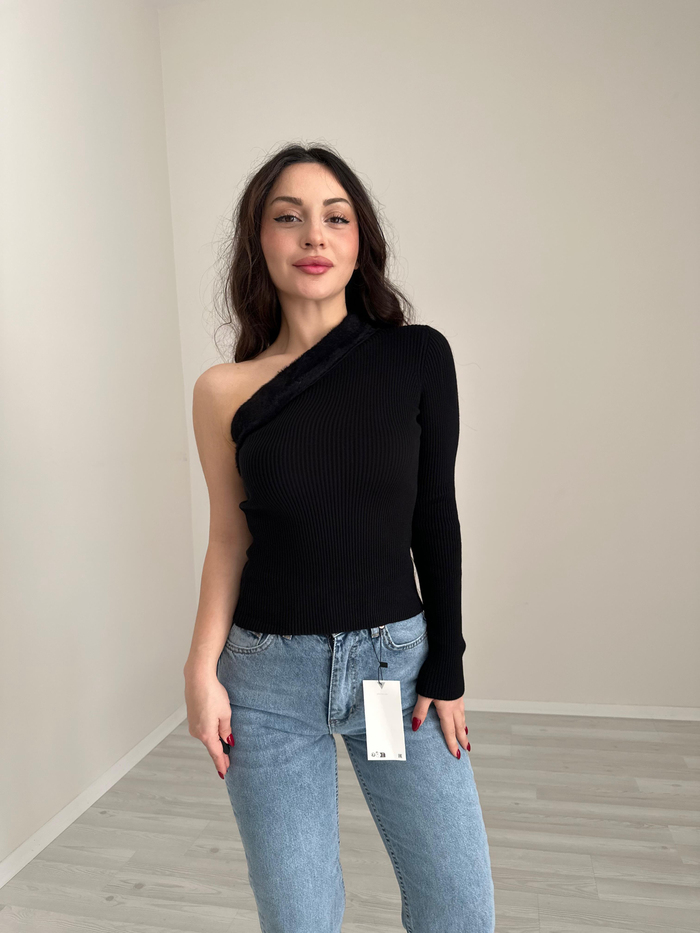 Tek Omuz Kürklü Bluz