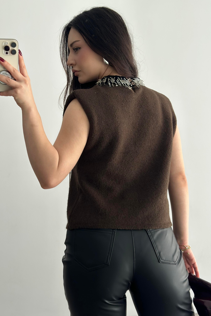 Zr. Boncuklu Bisiklet Yaka Kolsuz Örgü Bluz 