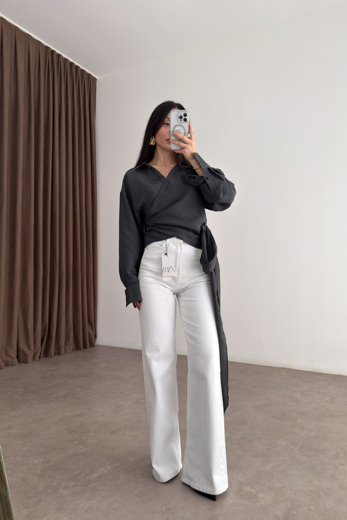 ZRA Dikişli Paça Straightleg Beyaz Jean 