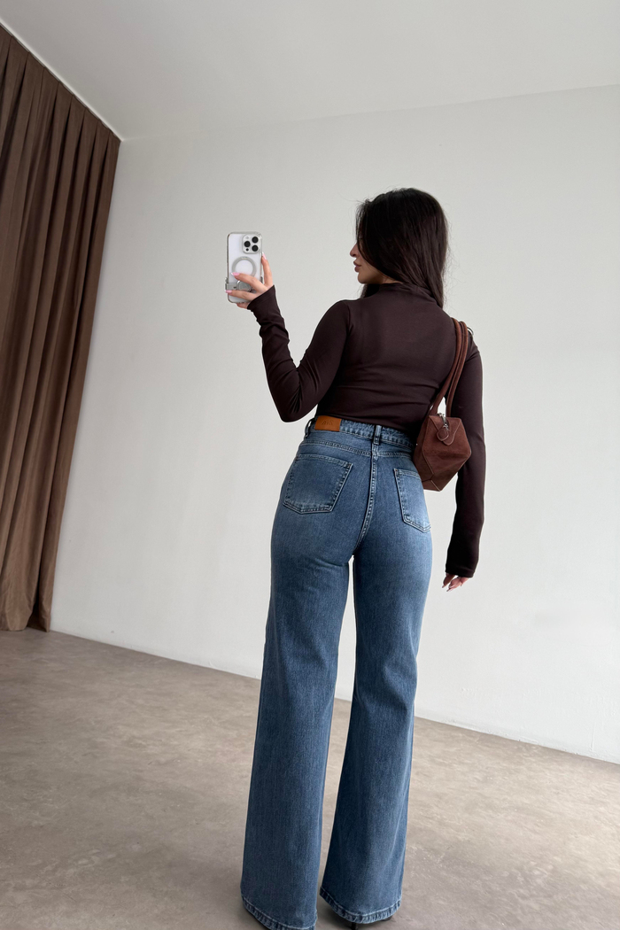 ZRA Dikişli Paça Straightleg OrtaMavi Jean 