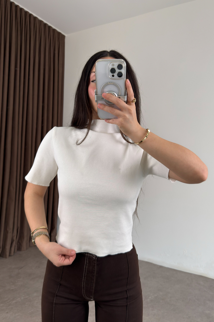 Zra Orj. Dik Yakalı Beyaz Triko Bluz 