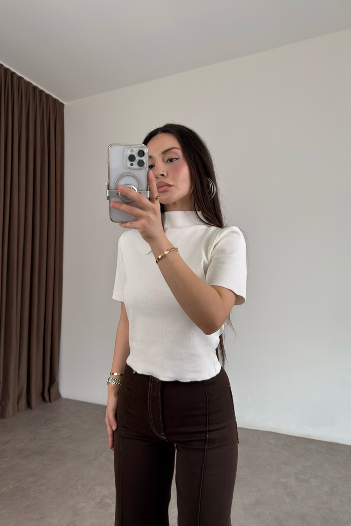 Zra Orj. Dik Yakalı Beyaz Triko Bluz 