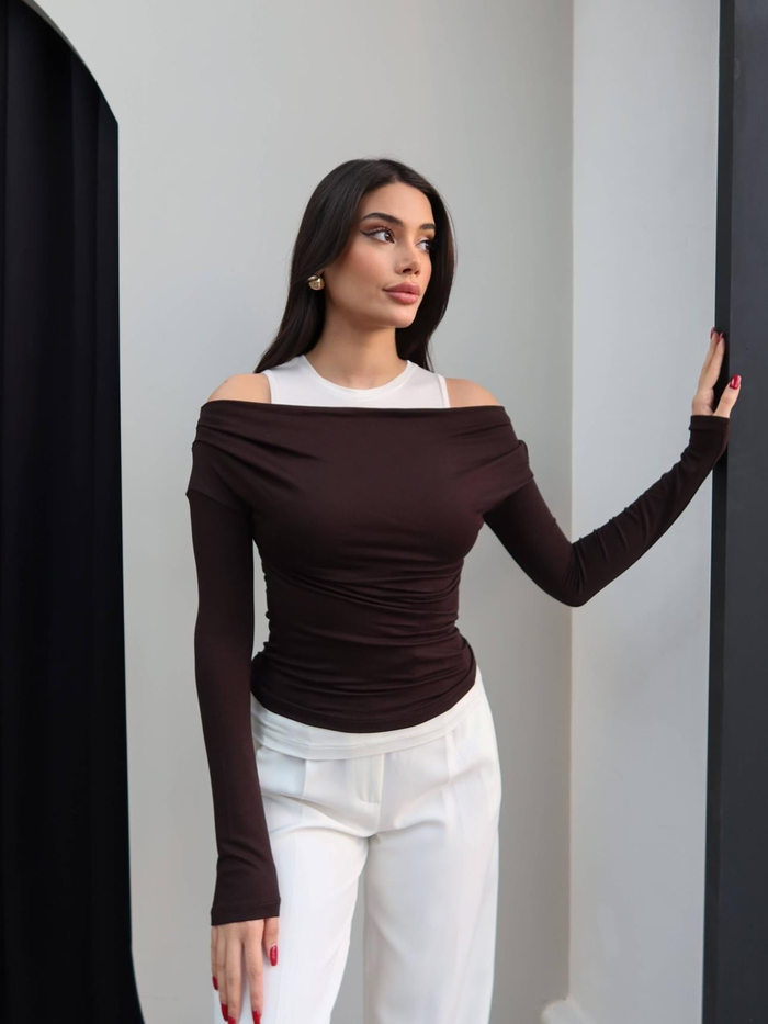 Atlet Detay Asimetrik Kesim Basic Bluz