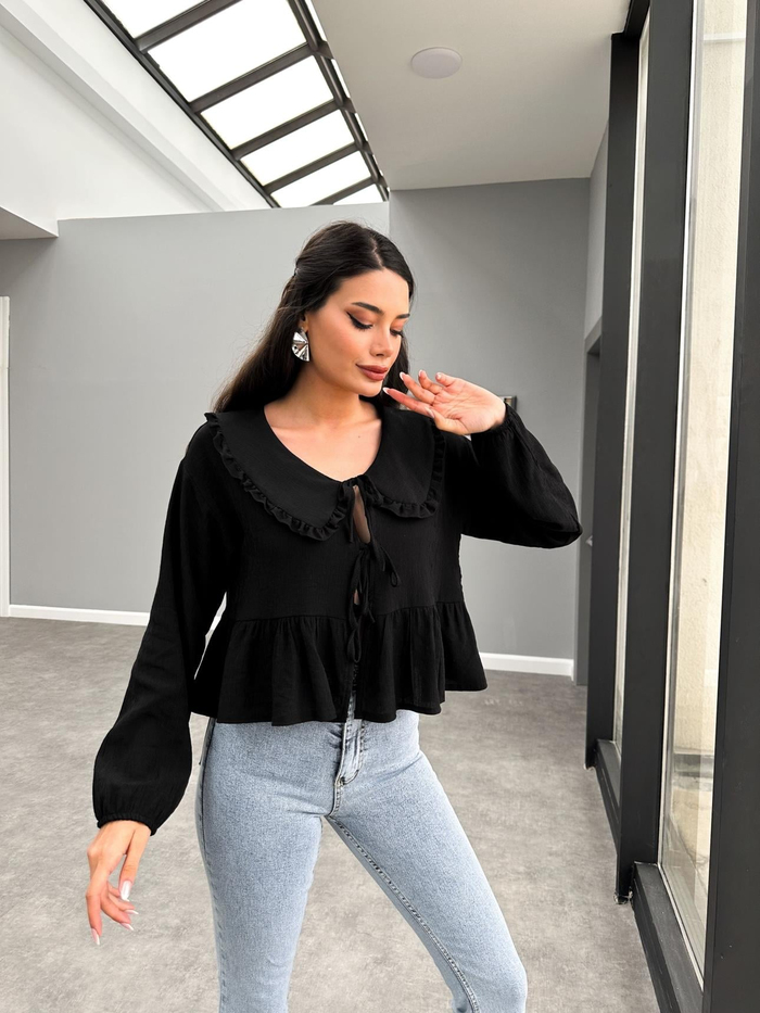 Bebe Yaka Önden Bağlamalı Gömlek