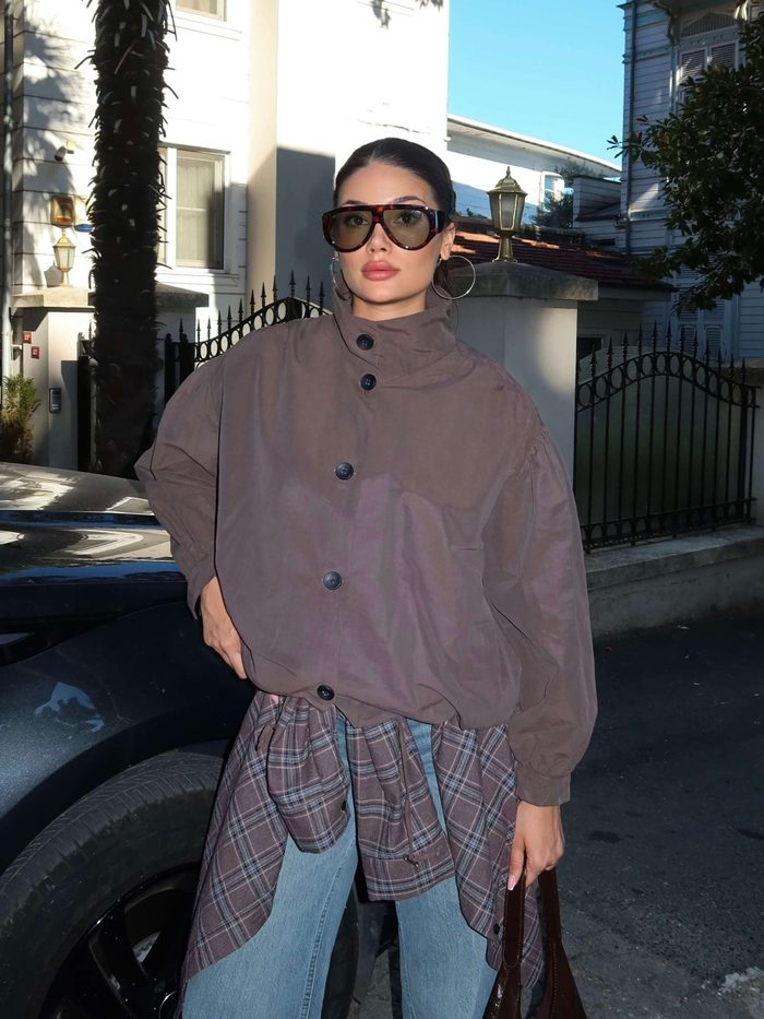 Bel Büzgülü Düğmeli Trench