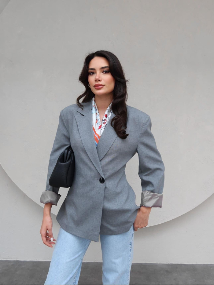 Belden Oturtmalı Vatkalı Ceket