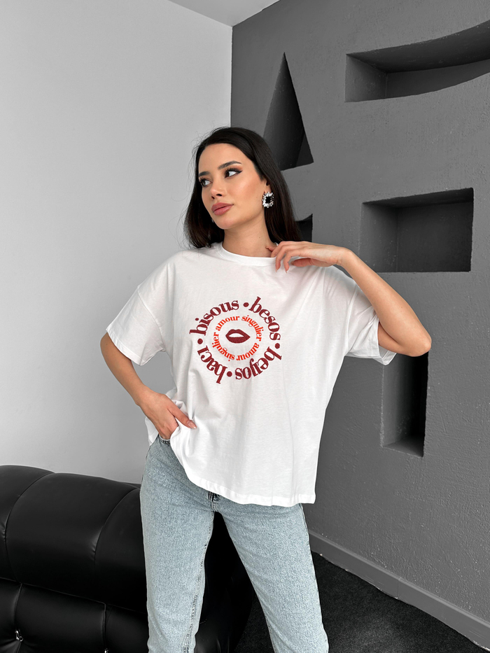 Beyaz Oversize Baskılı Tshirt
