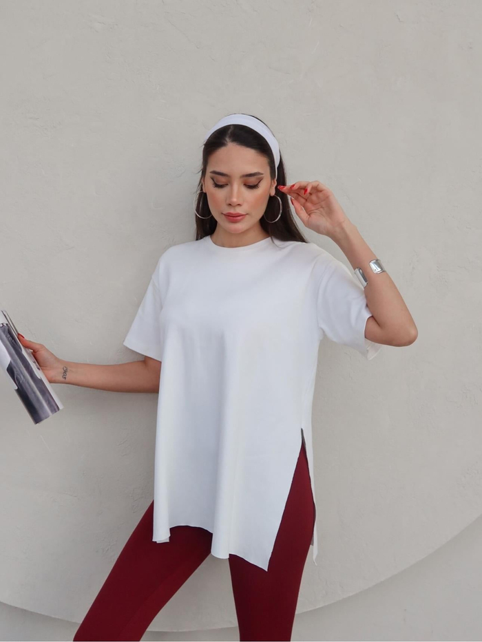 Bisiklet  Yaka Yırtmaçlı Oversize T-shirt