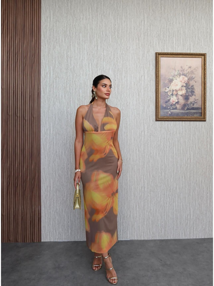Boyundan Bağlamalı Batik Desen Elbise