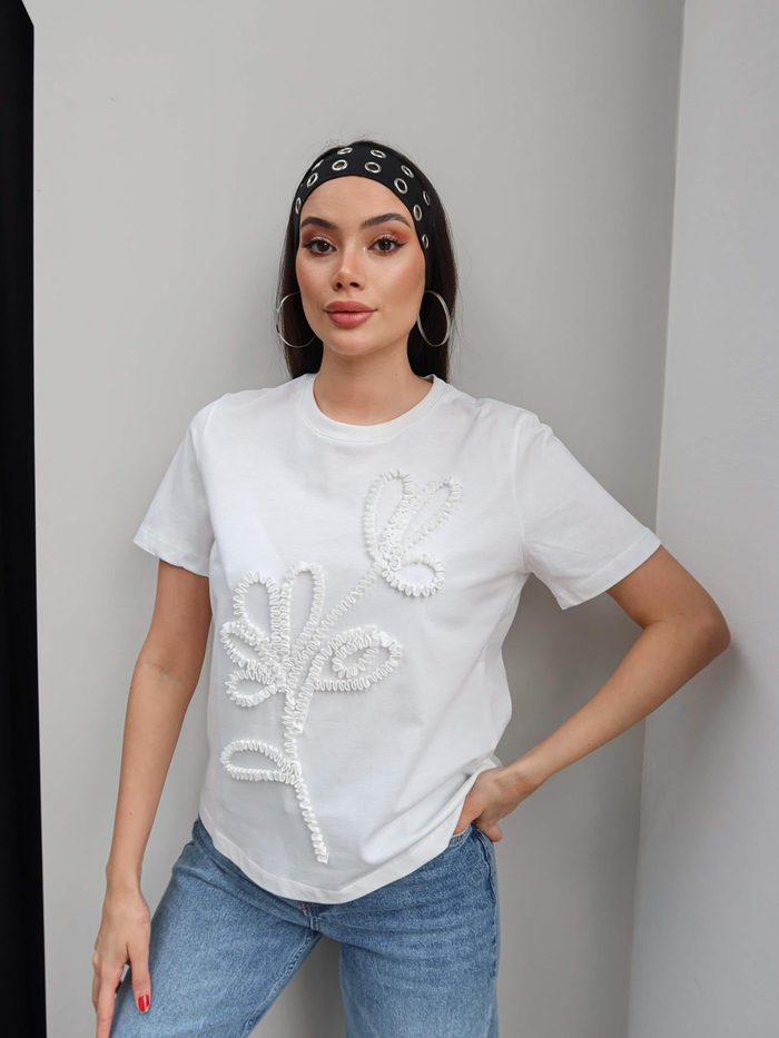 Çiçek Desen Tshirt