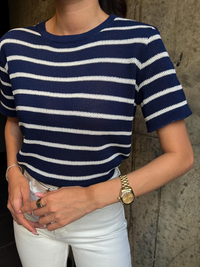 Çizgili Kısa Kol Triko Kazak
