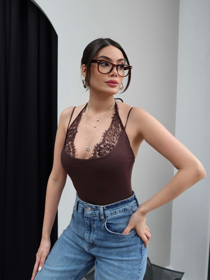 Dantel Detaylı Bodysuit
