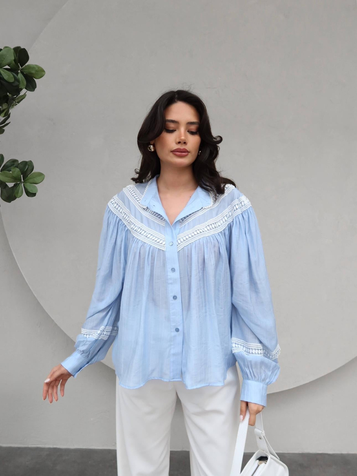 Dantel Detaylı Oversize Gömlek