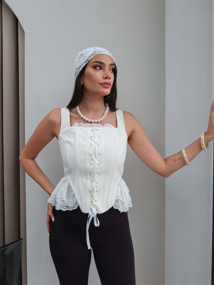 Dantel Volanlı Korse Bluz