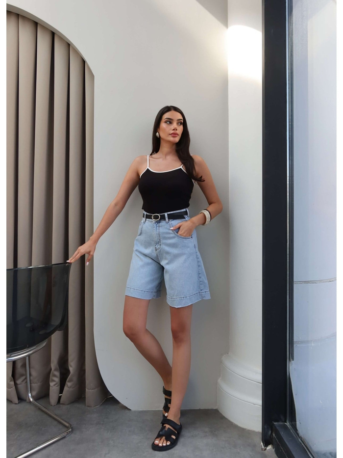 Denim Kemerli Şort