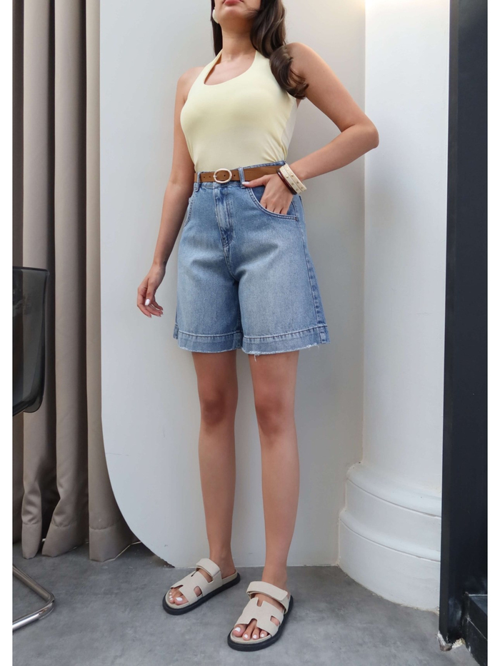 Denim Kemerli Şort